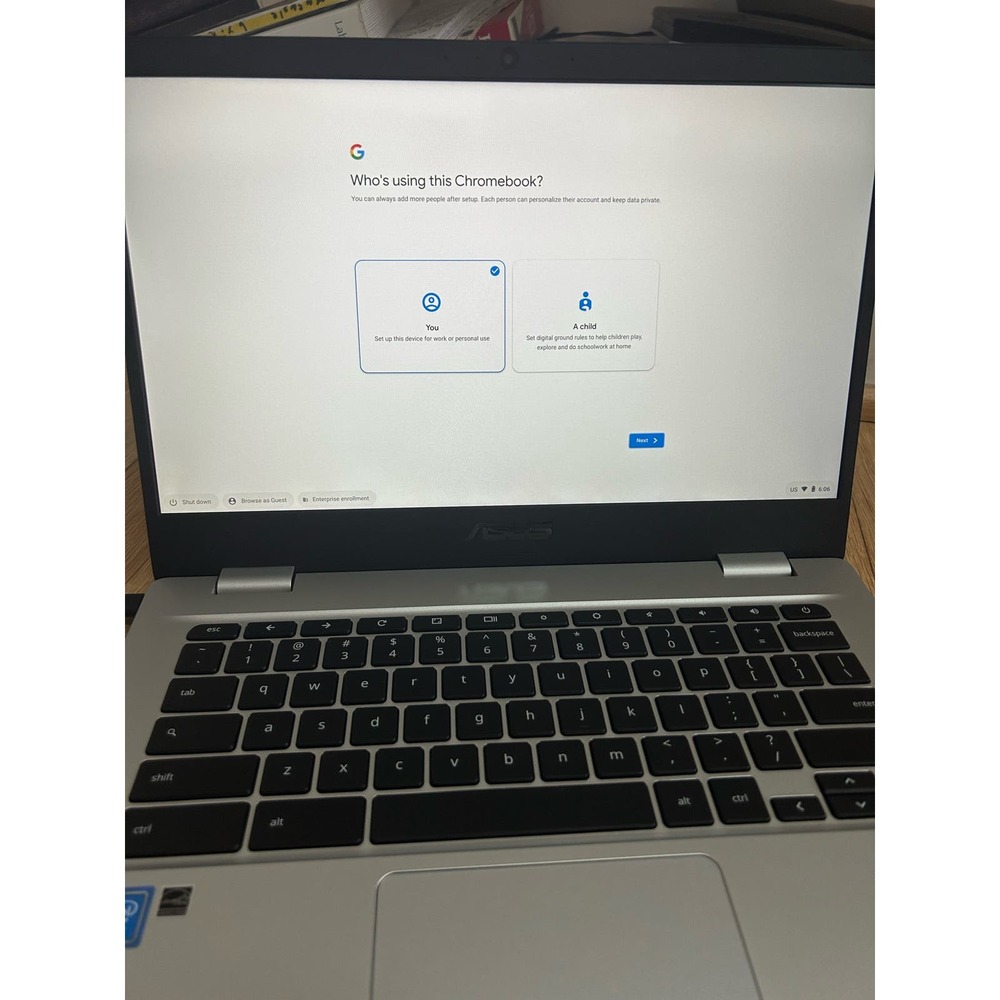 ASUS Chromebook C423NA, 14" HD Nano-Edge Display Intel Processor N3350 64GB eMMC - Picture 9 of 9